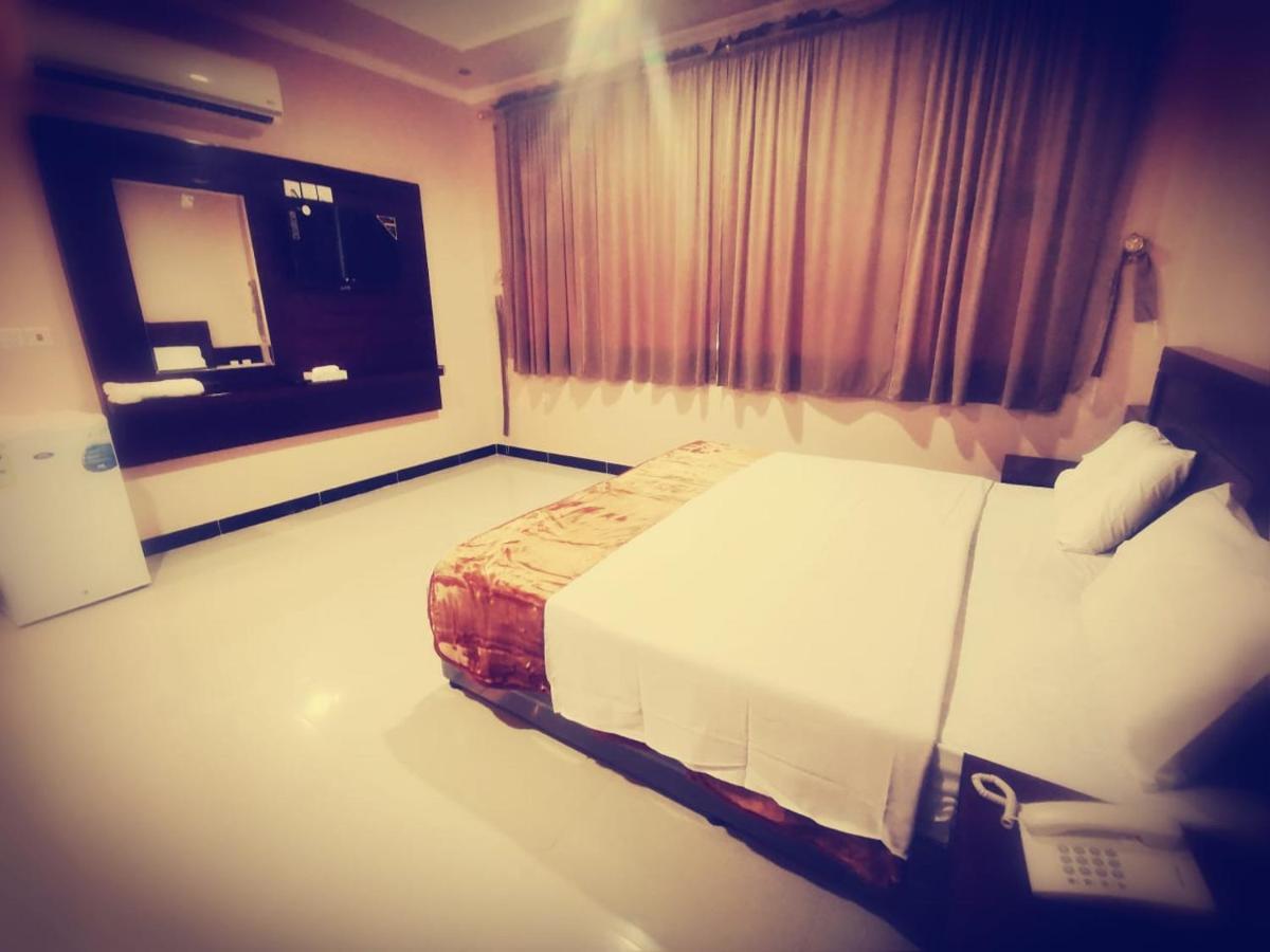 Al JithamiyahSanabel Al Mish'An Furnished Units公寓式酒店 外观 照片